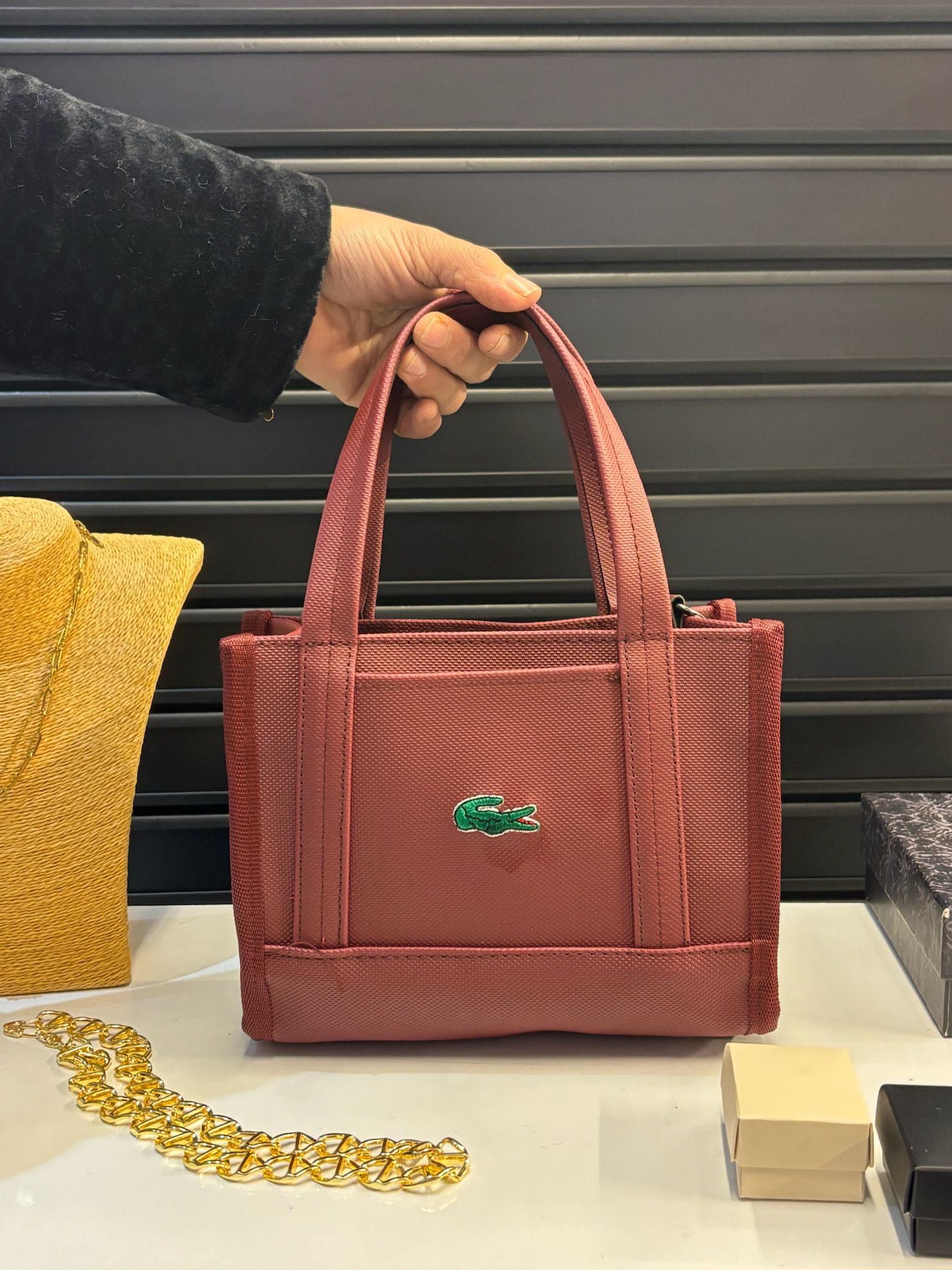 Lacoste Kadın El Çantası